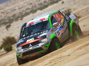 Equipo Alta Ruta 4x4 y la Mitsubishi L200 superaron el Rally Dakar 2013