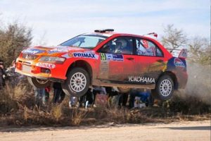 Pardo no suelta la punta del Nacional de Rally